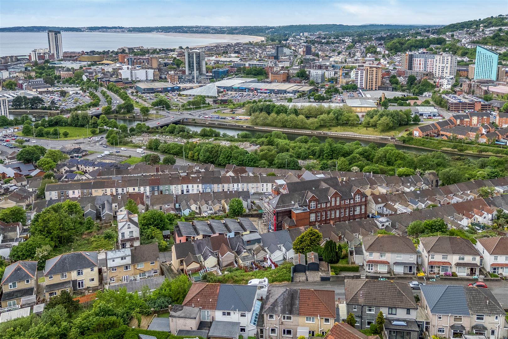 Beaumont Crescent, St. Thomas, Swansea, SA1 8DW